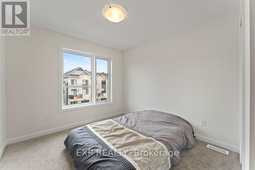 












310 RAHEEN COURT

,
Ottawa,




Ontario
K2J7C1

