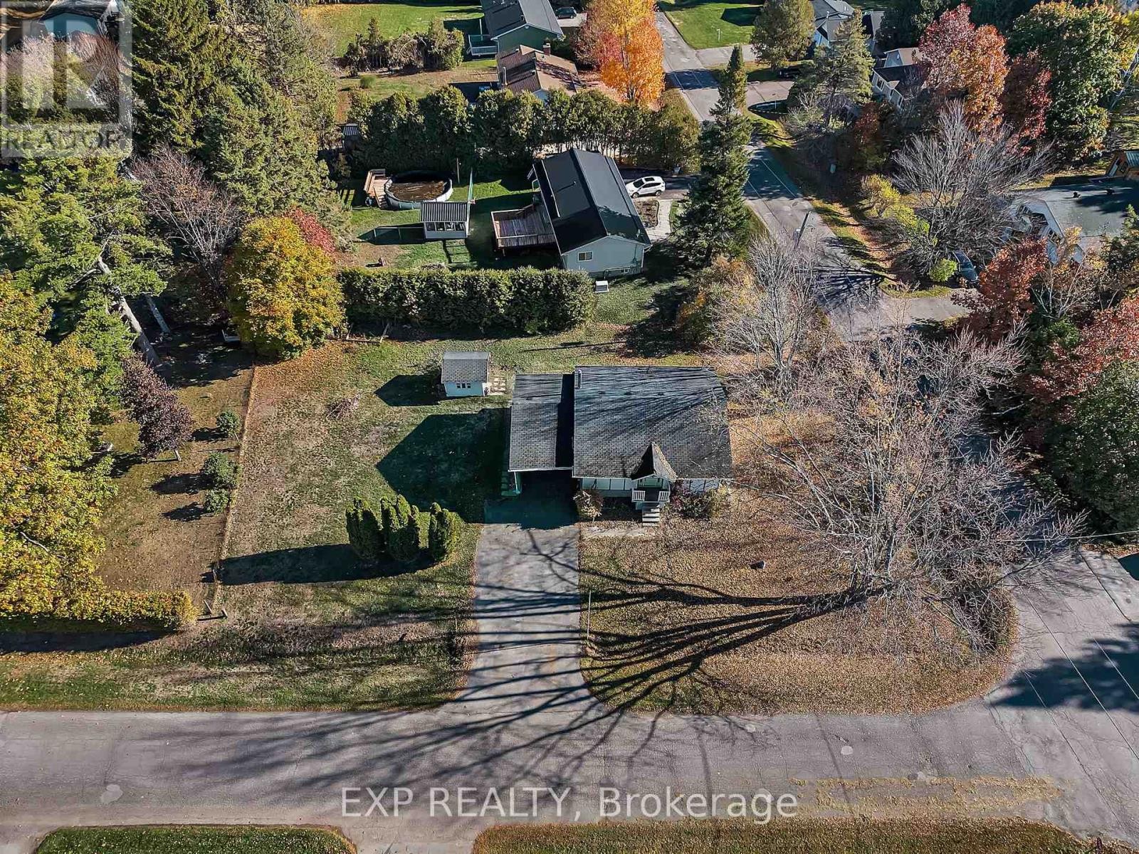 












3297 WAYNE STREET

,
Ottawa,




Ontario
K0A2W0

