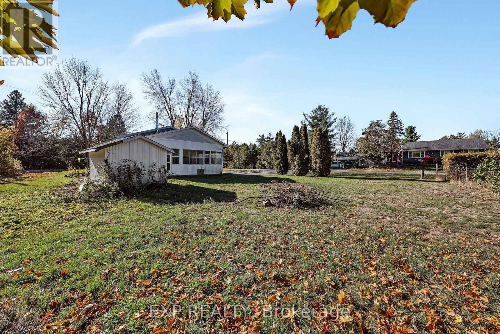 












3297 WAYNE STREET

,
Ottawa,




Ontario
K0A2W0

