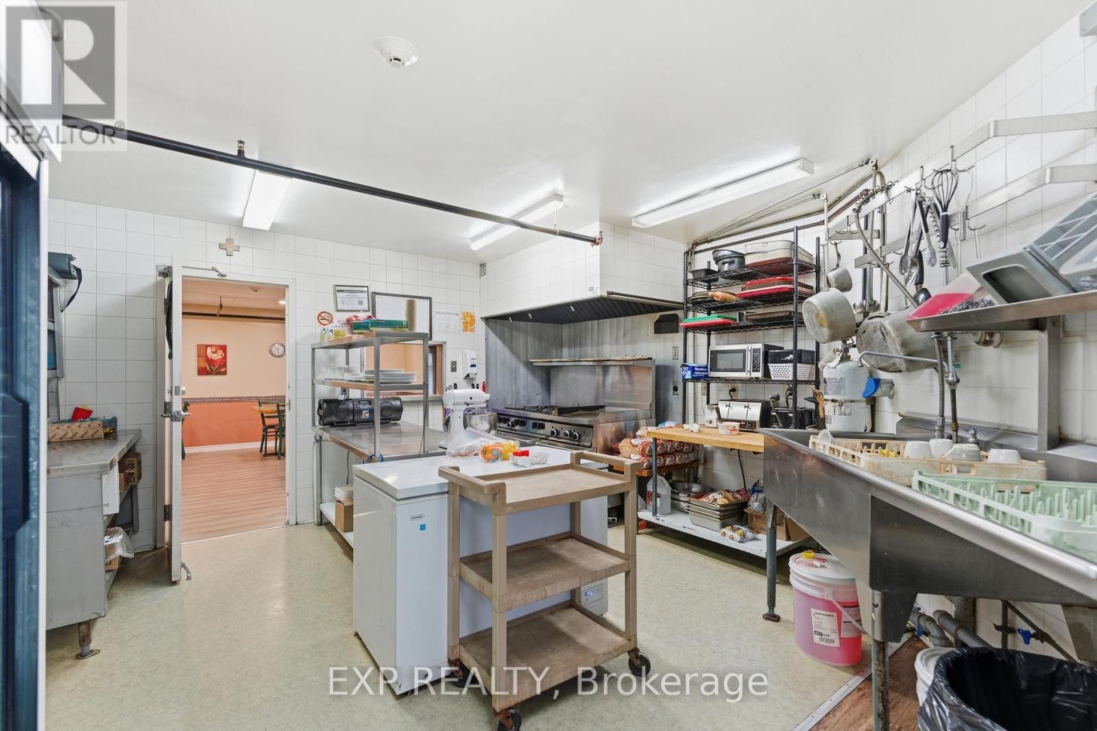 












104 - 2526 LAURIER STREET

,
Clarence-Rockland,




Ontario
K4K1B1

