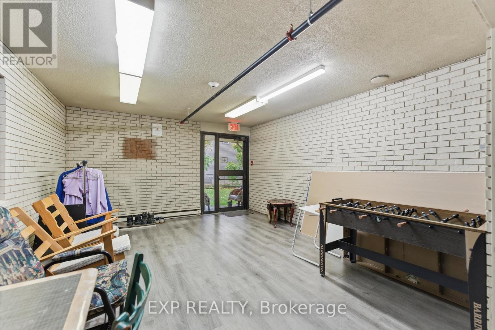 












104 - 2526 LAURIER STREET

,
Clarence-Rockland,




Ontario
K4K1B1

