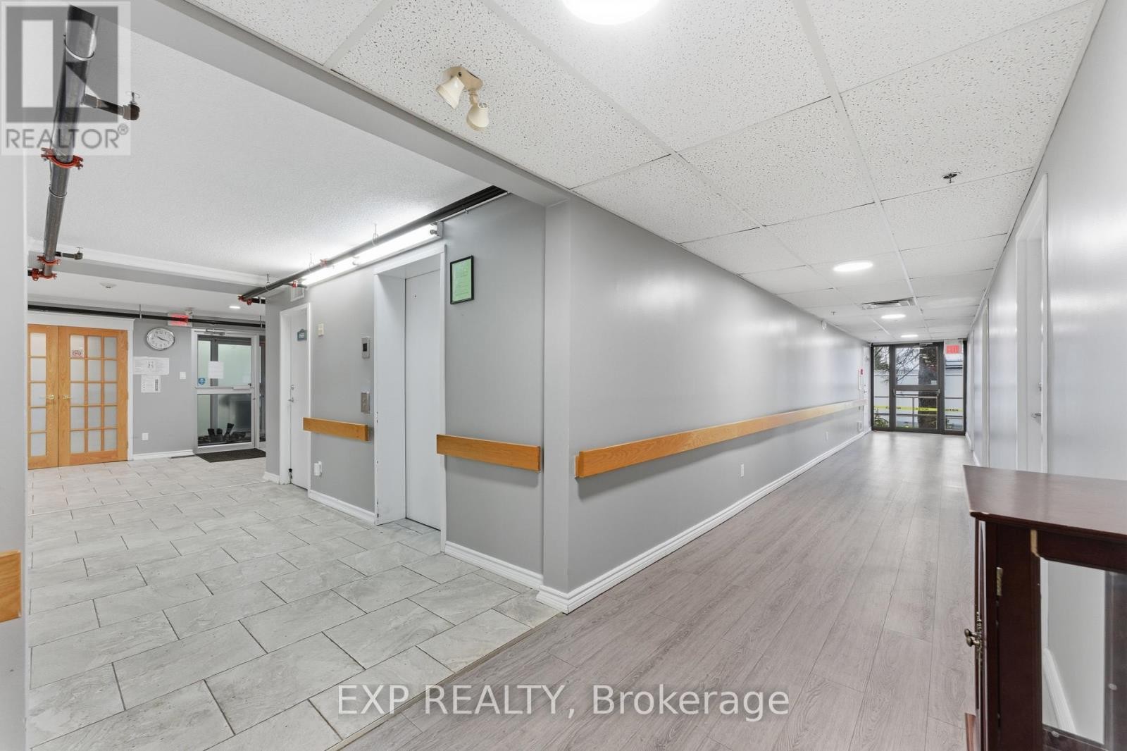 












211 - 2526 LAURIER STREET

,
Clarence-Rockland,




Ontario
K4K1B1

