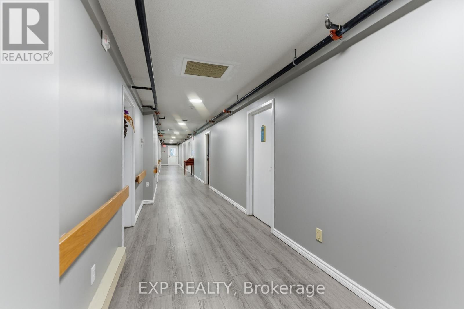 












211 - 2526 LAURIER STREET

,
Clarence-Rockland,




Ontario
K4K1B1

