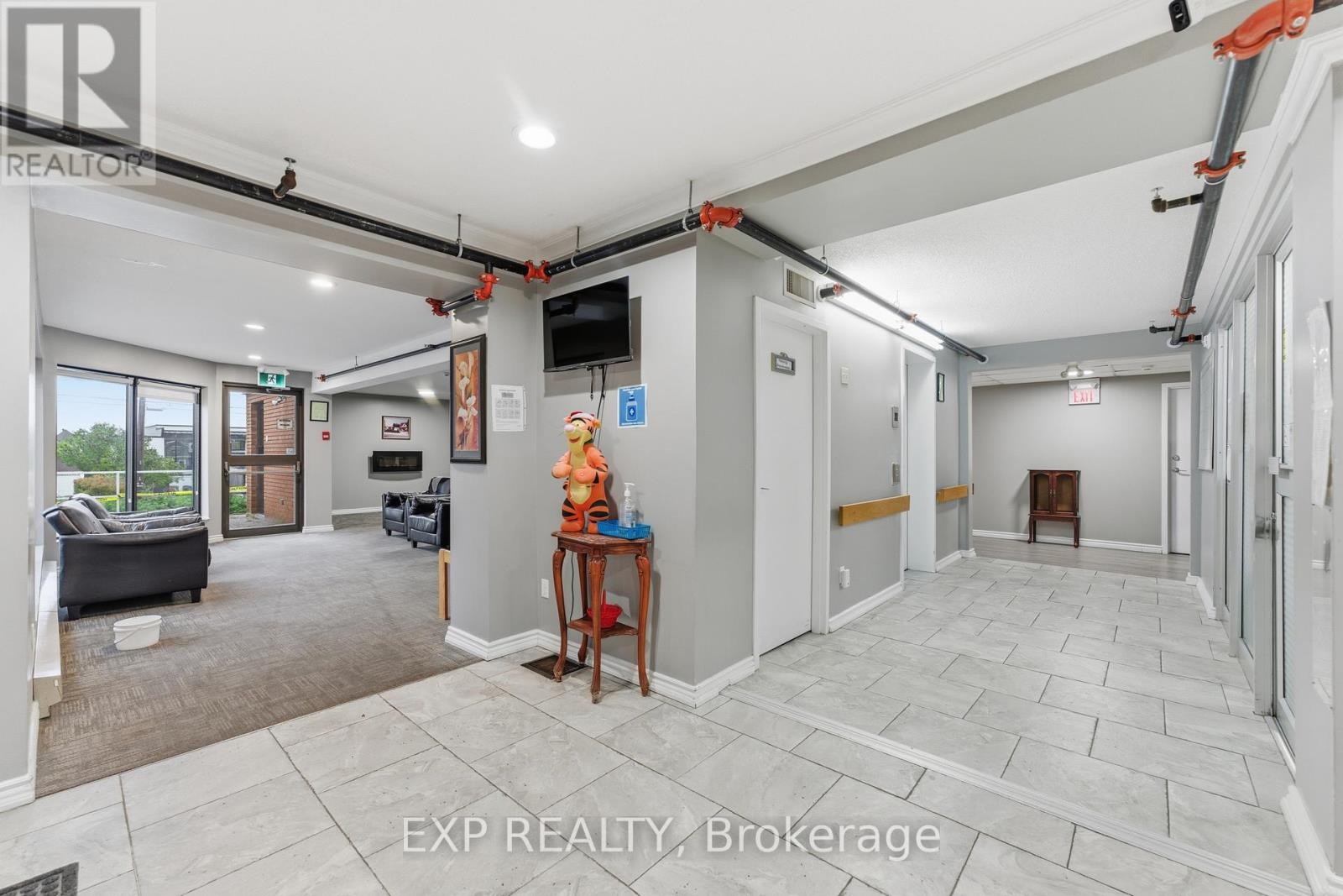 












211 - 2526 LAURIER STREET

,
Clarence-Rockland,




Ontario
K4K1B1

