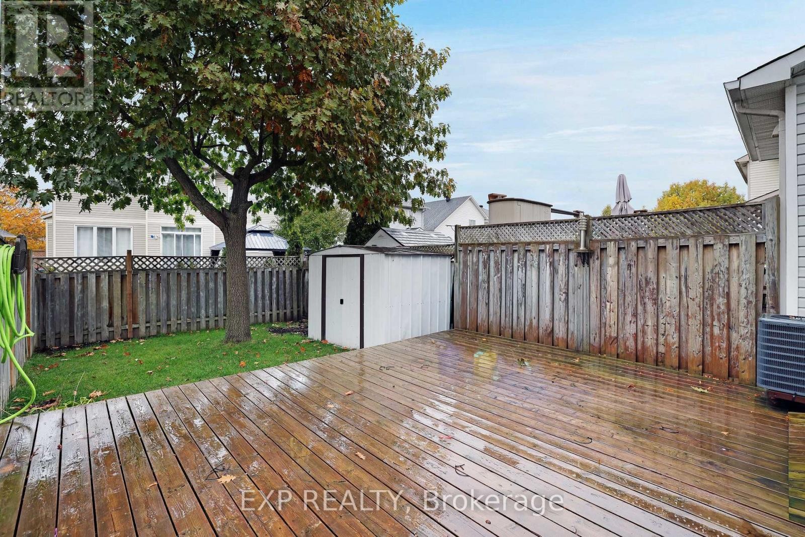 












19 WITTINGHAM DRIVE

,
Ottawa,




Ontario
K2G6H1

