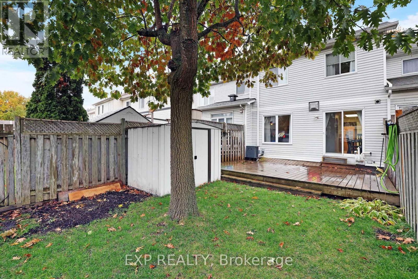 












19 WITTINGHAM DRIVE

,
Ottawa,




Ontario
K2G6H1

