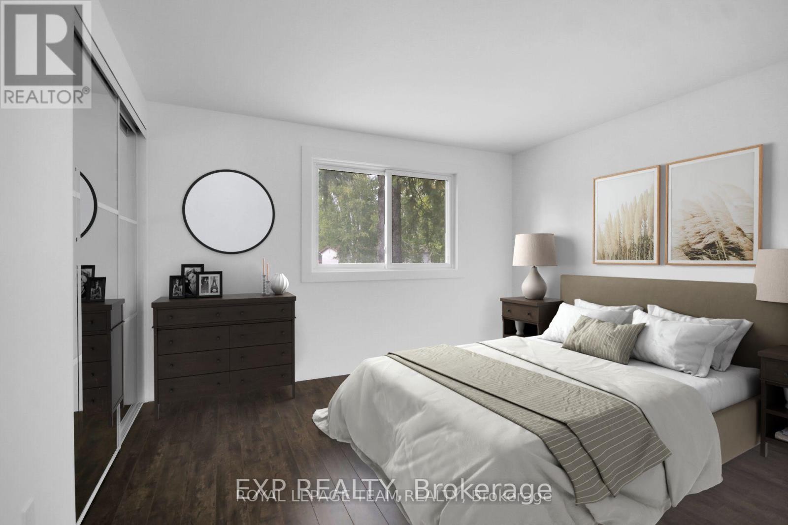 












14 LAZY NOL COURT

,
Ottawa,




Ontario
K2S1T5

