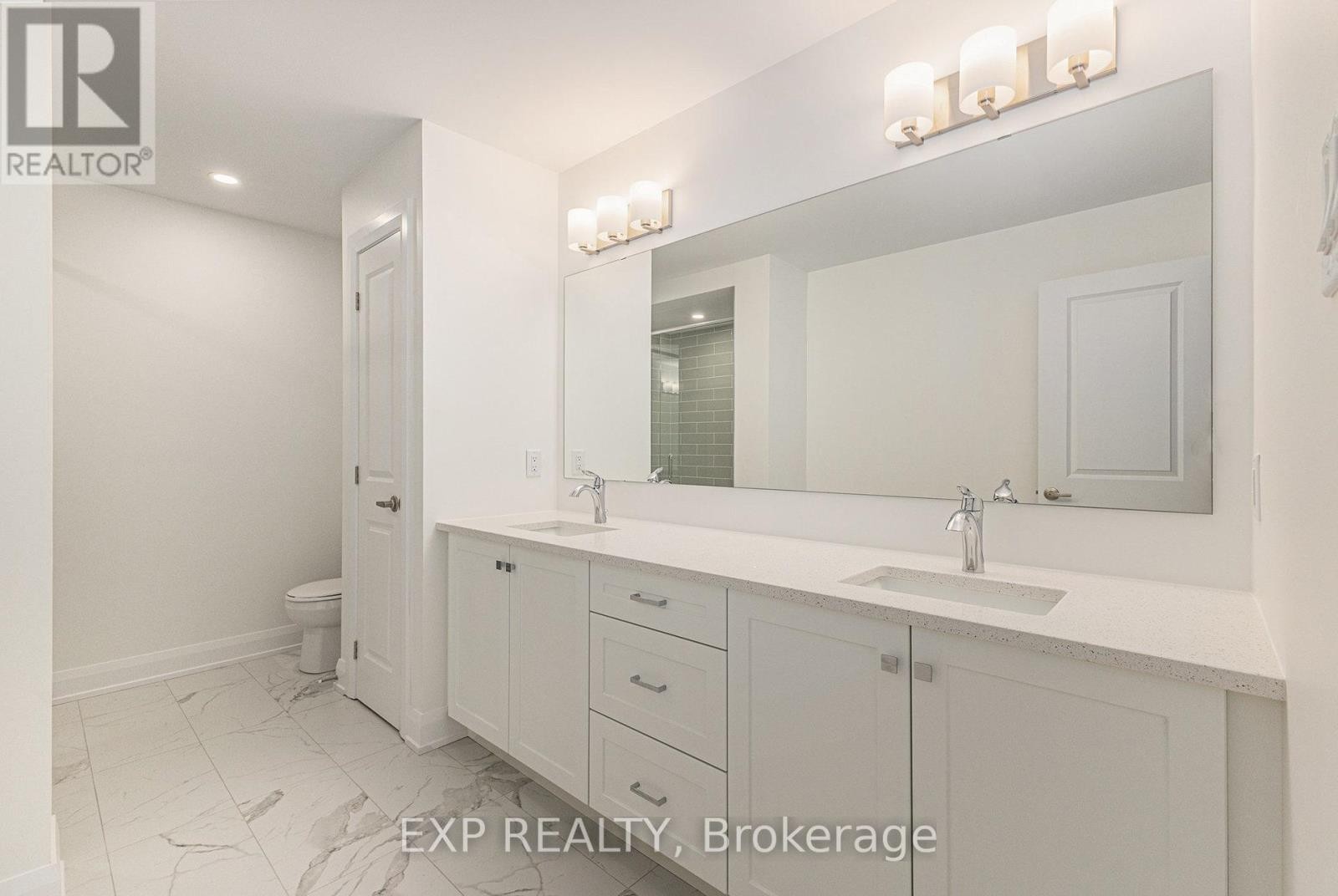 












120 O'DONOVAN DRIVE

,
Carleton Place,




Ontario
K7C0S2

