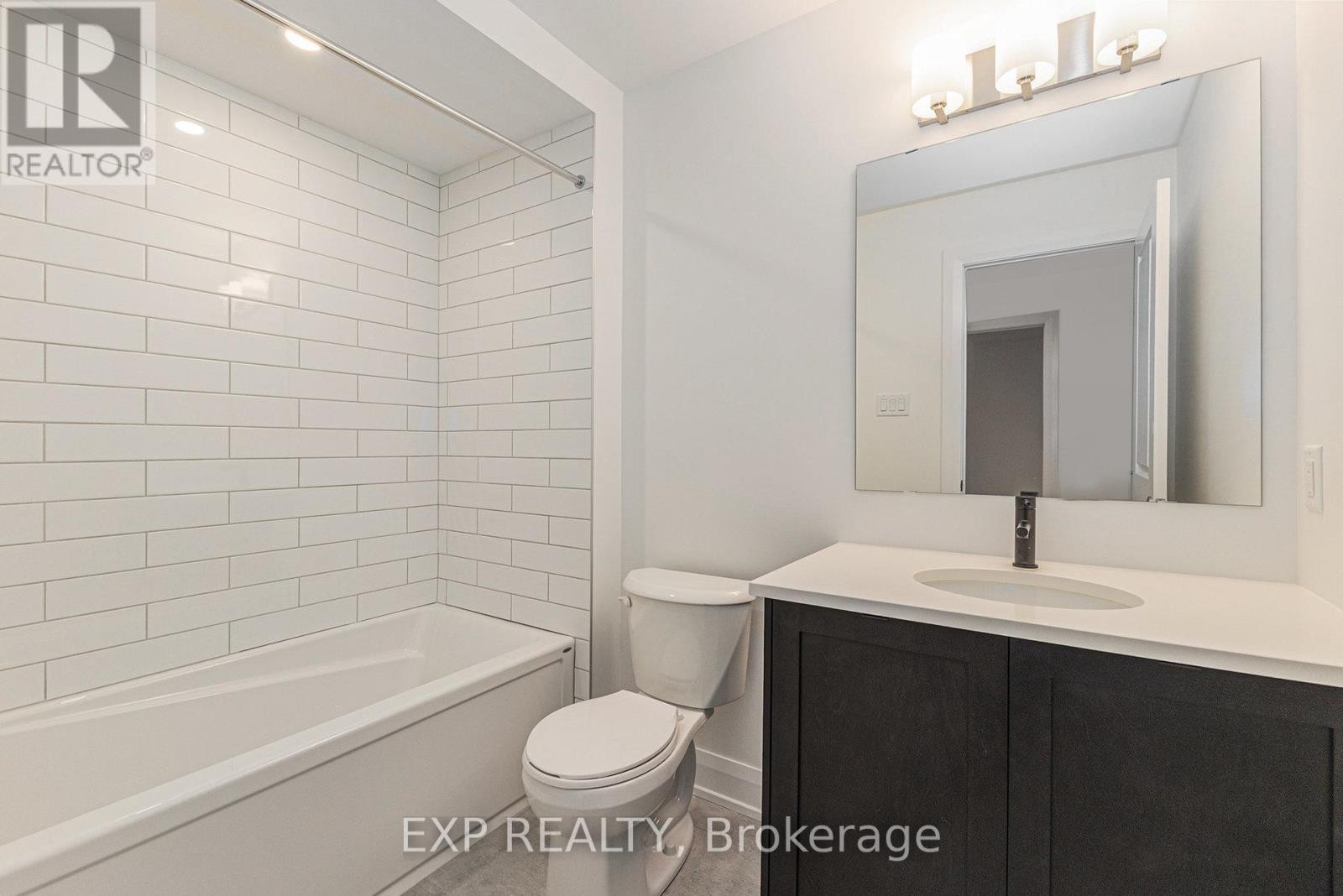 












120 O'DONOVAN DRIVE

,
Carleton Place,




Ontario
K7C0S2

