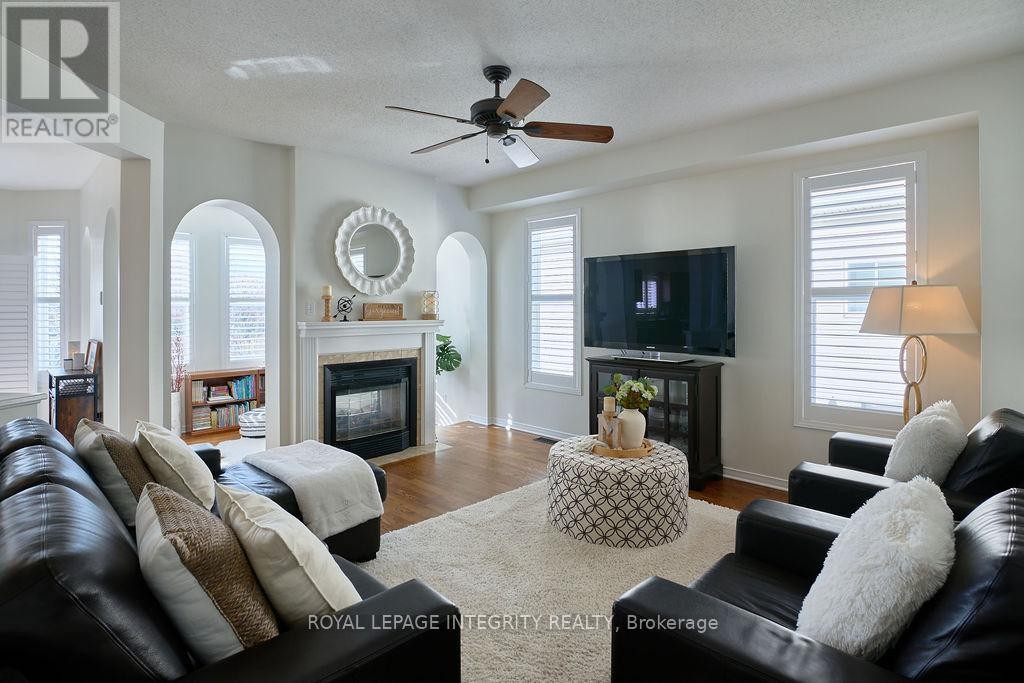 












57 INSMILL CRESCENT

,
Ottawa,




Ontario
K2T1G4

