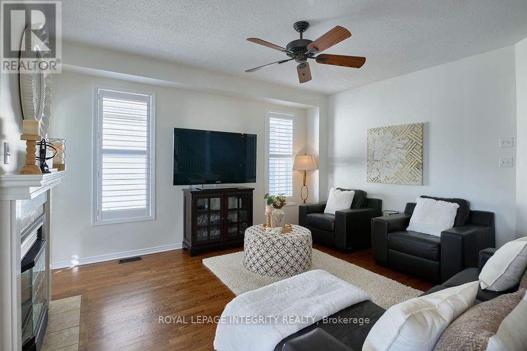 












57 INSMILL CRESCENT

,
Ottawa,




Ontario
K2T1G4

