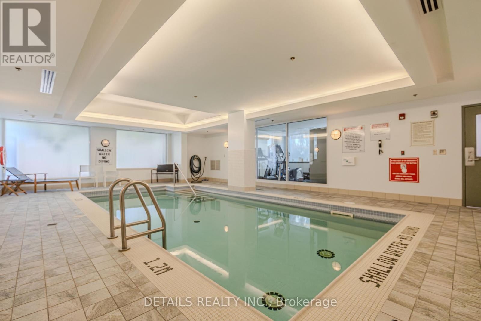 












717 - 238 BESSERER STREET

,
Ottawa,




Ontario
K1N6B1

