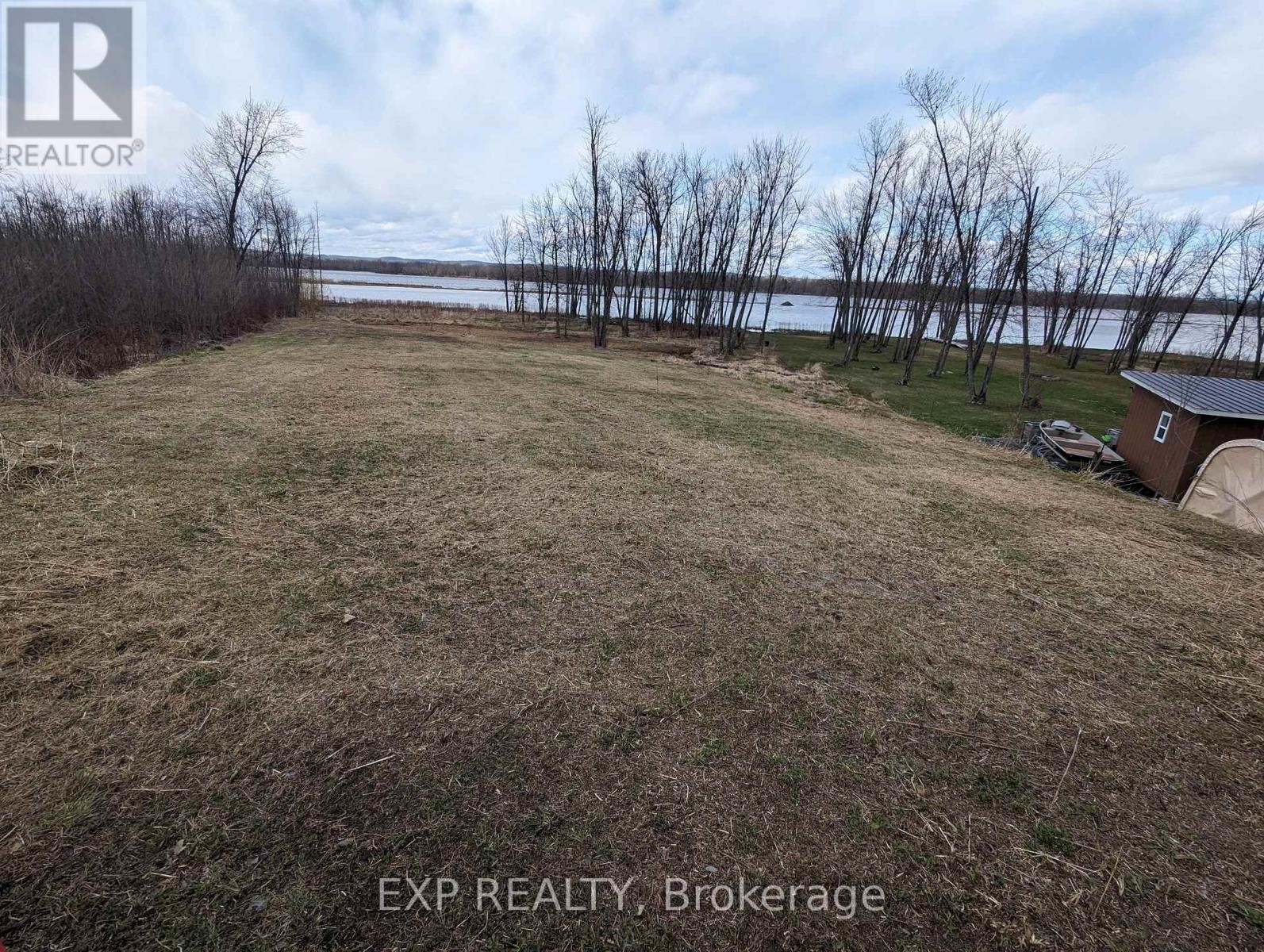 












3612 CHRETIEN STREET

,
Alfred and Plantagenet,







Ontario
K0A3K0

