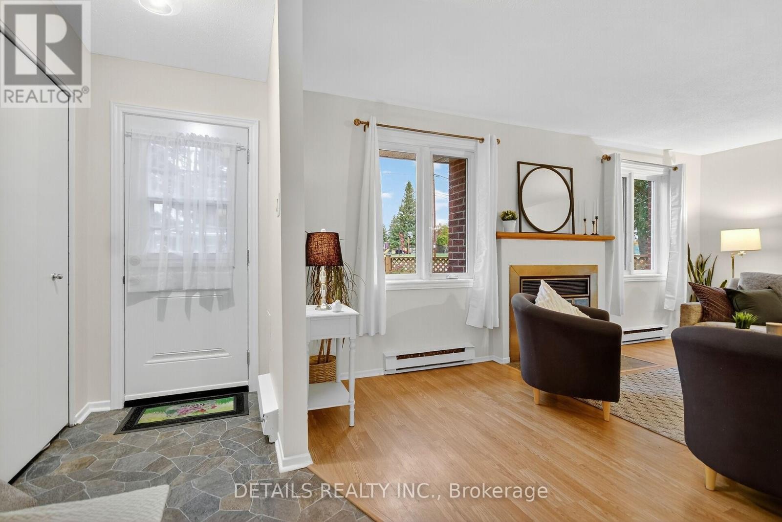 












F1 - 95 FINDLAY AVENUE

,
Carleton Place,




Ontario
K7C4G5

