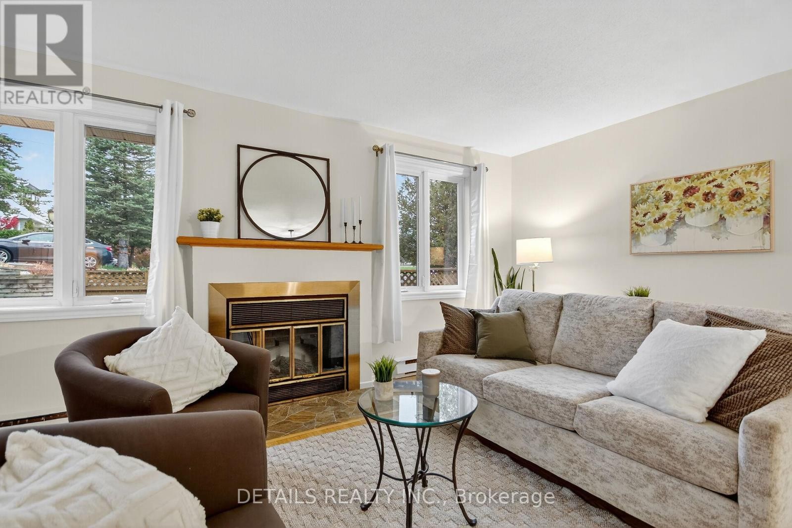 












F1 - 95 FINDLAY AVENUE

,
Carleton Place,




Ontario
K7C4G5

