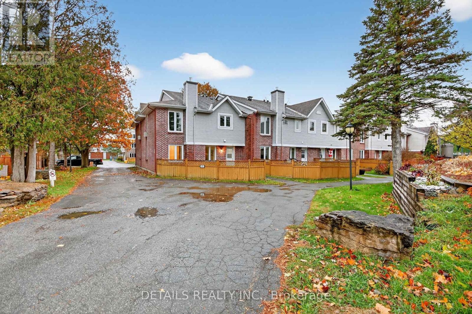 












F1 - 95 FINDLAY AVENUE

,
Carleton Place,




Ontario
K7C4G5

