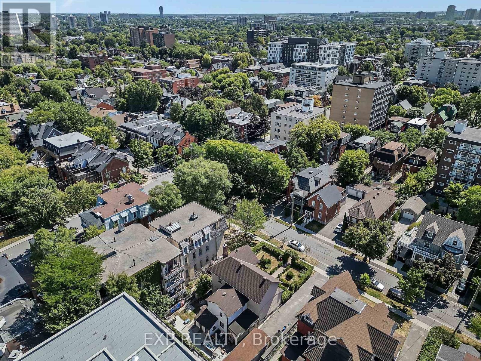 












171 DALY AVENUE

,
Ottawa,




Ontario
K1N6E8

