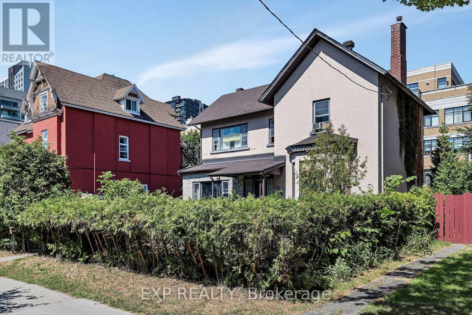 












171 DALY AVENUE

,
Ottawa,




Ontario
K1N6E8

