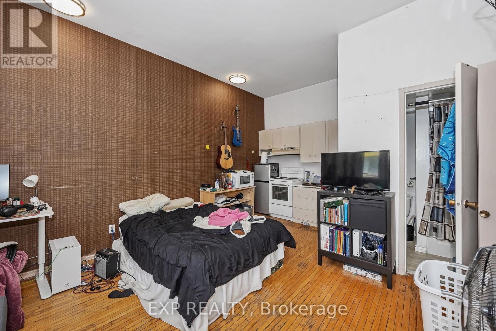 












171 DALY AVENUE

,
Ottawa,




Ontario
K1N6E8

