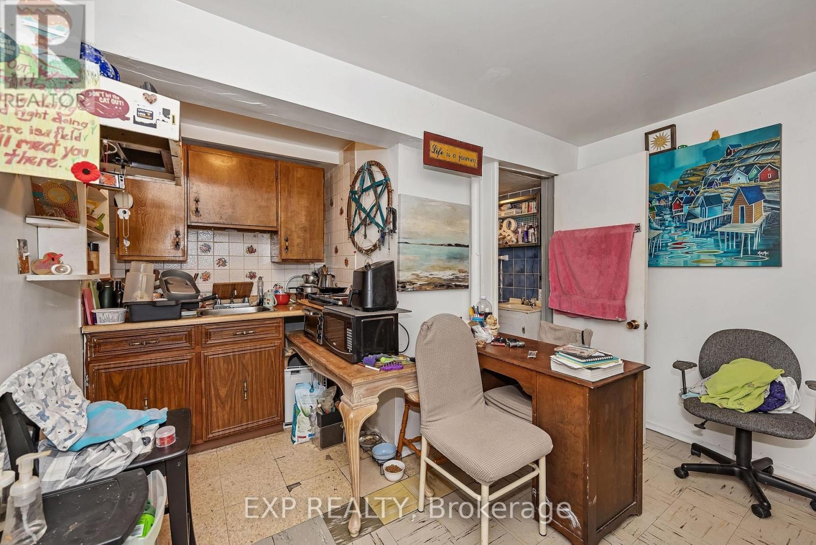 












171 DALY AVENUE

,
Ottawa,




Ontario
K1N6E8

