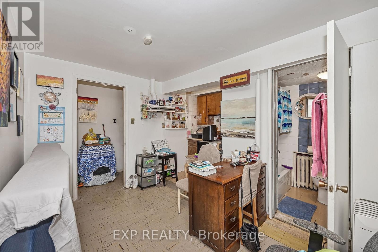 












171 DALY AVENUE

,
Ottawa,




Ontario
K1N6E8

