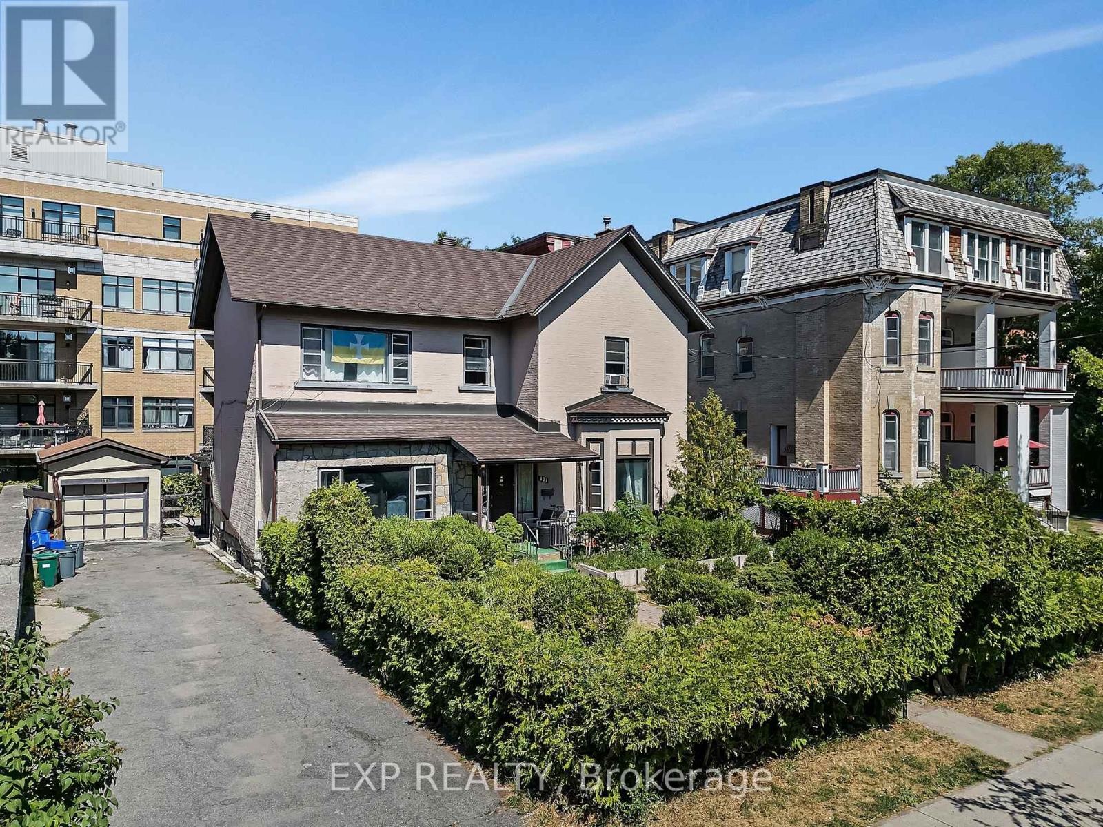 












171 DALY AVENUE

,
Ottawa,




Ontario
K1N6E8

