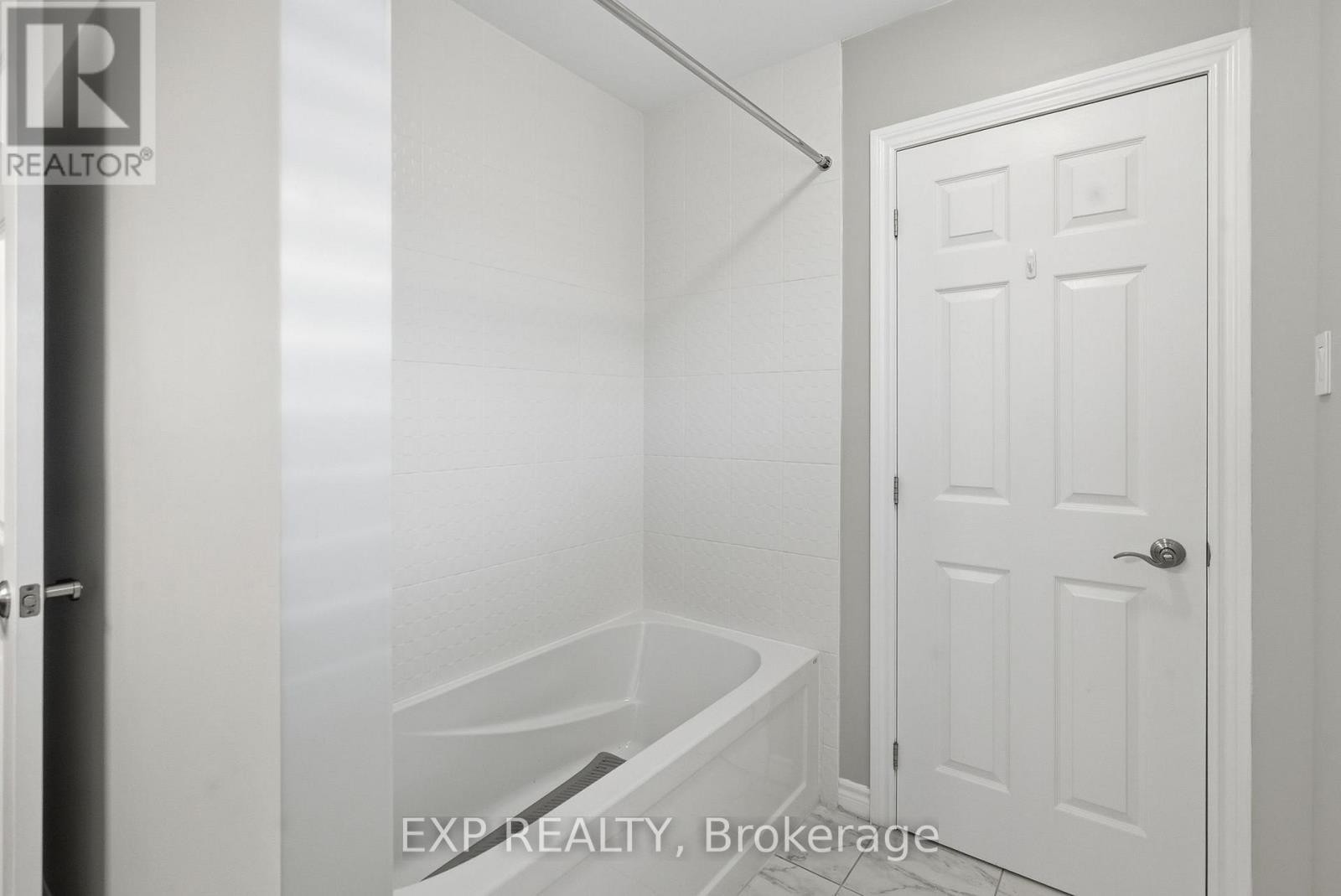 












612 CALLA LILY TERRACE

,
Ottawa,




Ontario
K4A0V3

