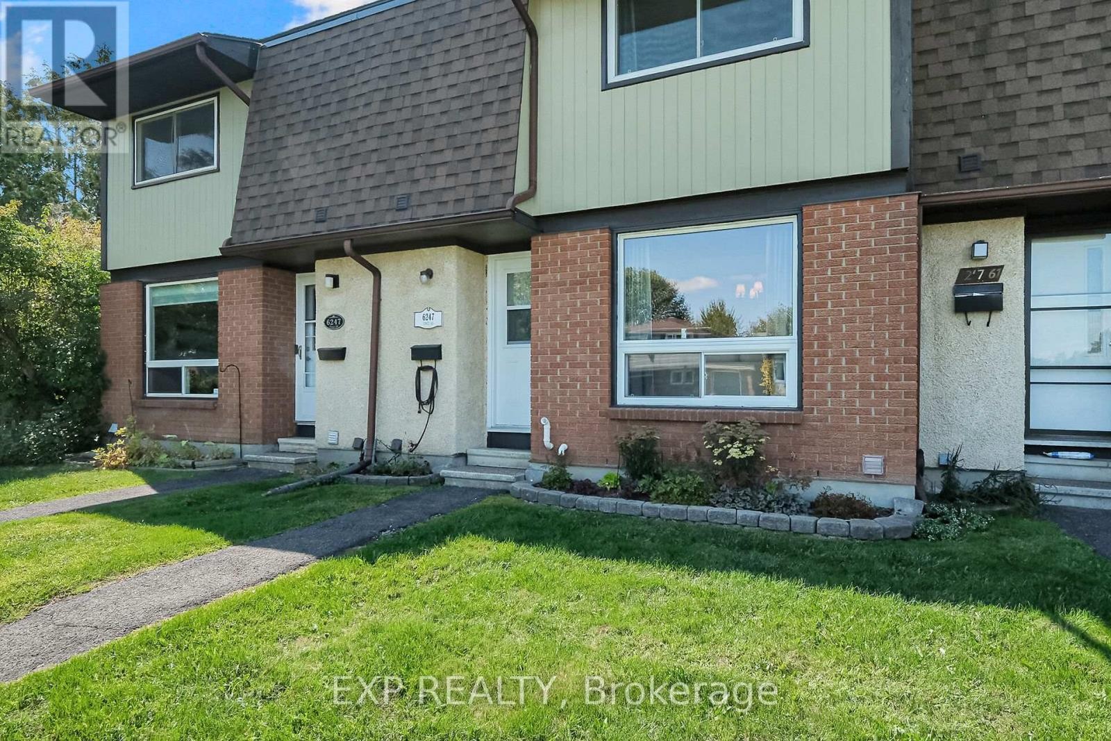 












60 - 6247 SUNDOWN CRESCENT

,
Ottawa,




Ontario
K1C2M1

