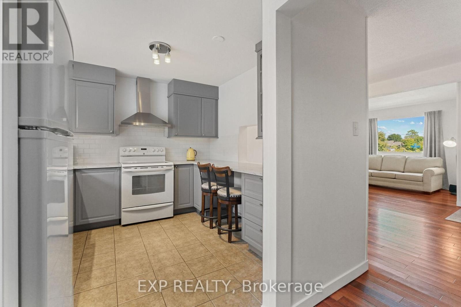 












60 - 6247 SUNDOWN CRESCENT

,
Ottawa,




Ontario
K1C2M1

