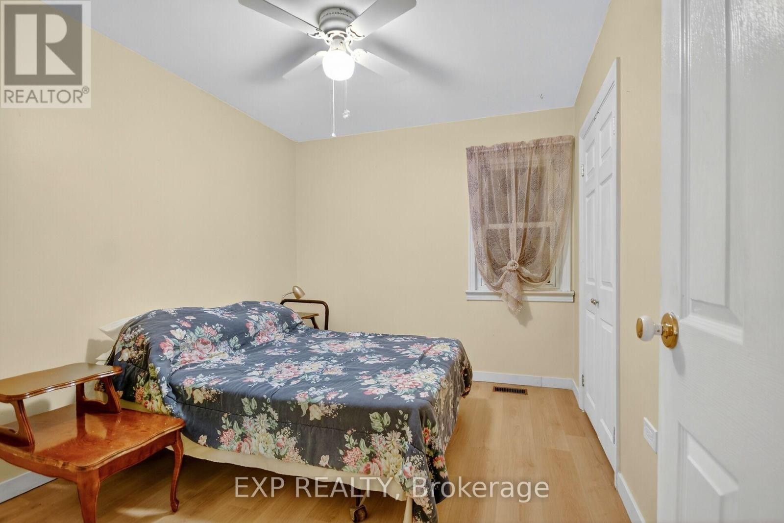 












41 HWY 5 W STREET

,
South Dundas,




Ontario
K0C1X0

