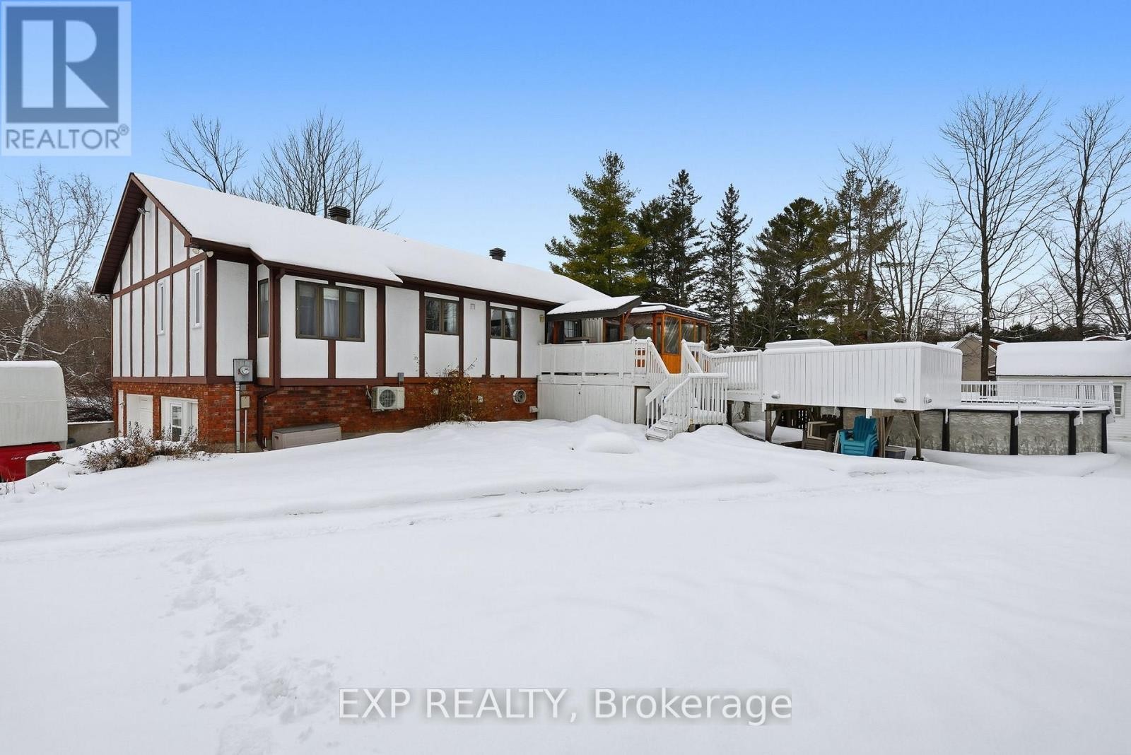 












1887 CANAAN ROAD

,
Clarence-Rockland,




Ontario
K4K1K9

