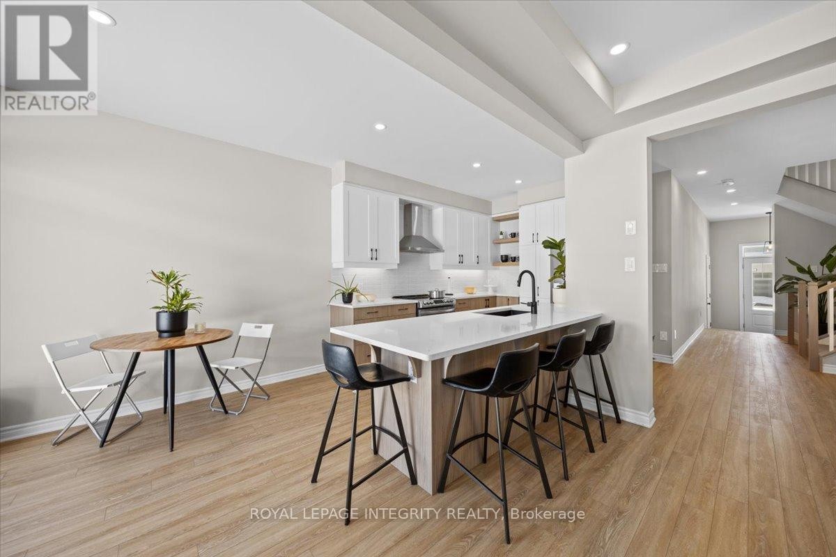 












355 CROSSWAY TERRACE

,
Ottawa,




Ontario
K2S2Z3

