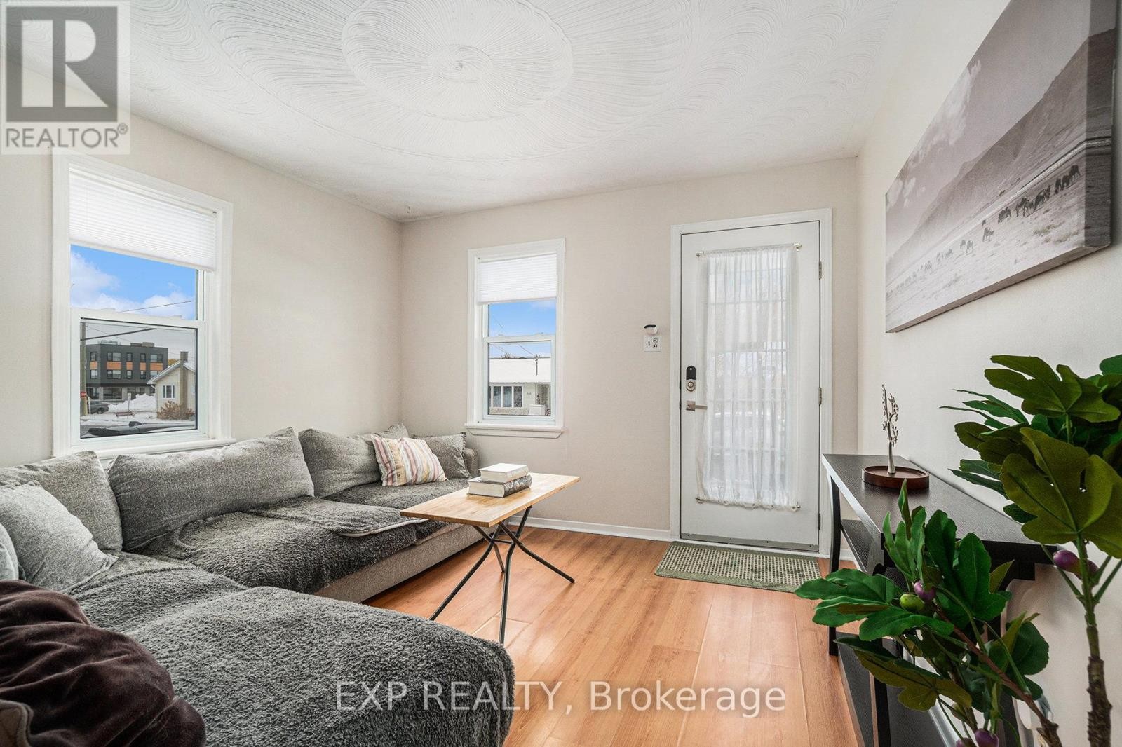 












659 MONTCALM STREET

,
Casselman,




Ontario
K0A1M0

