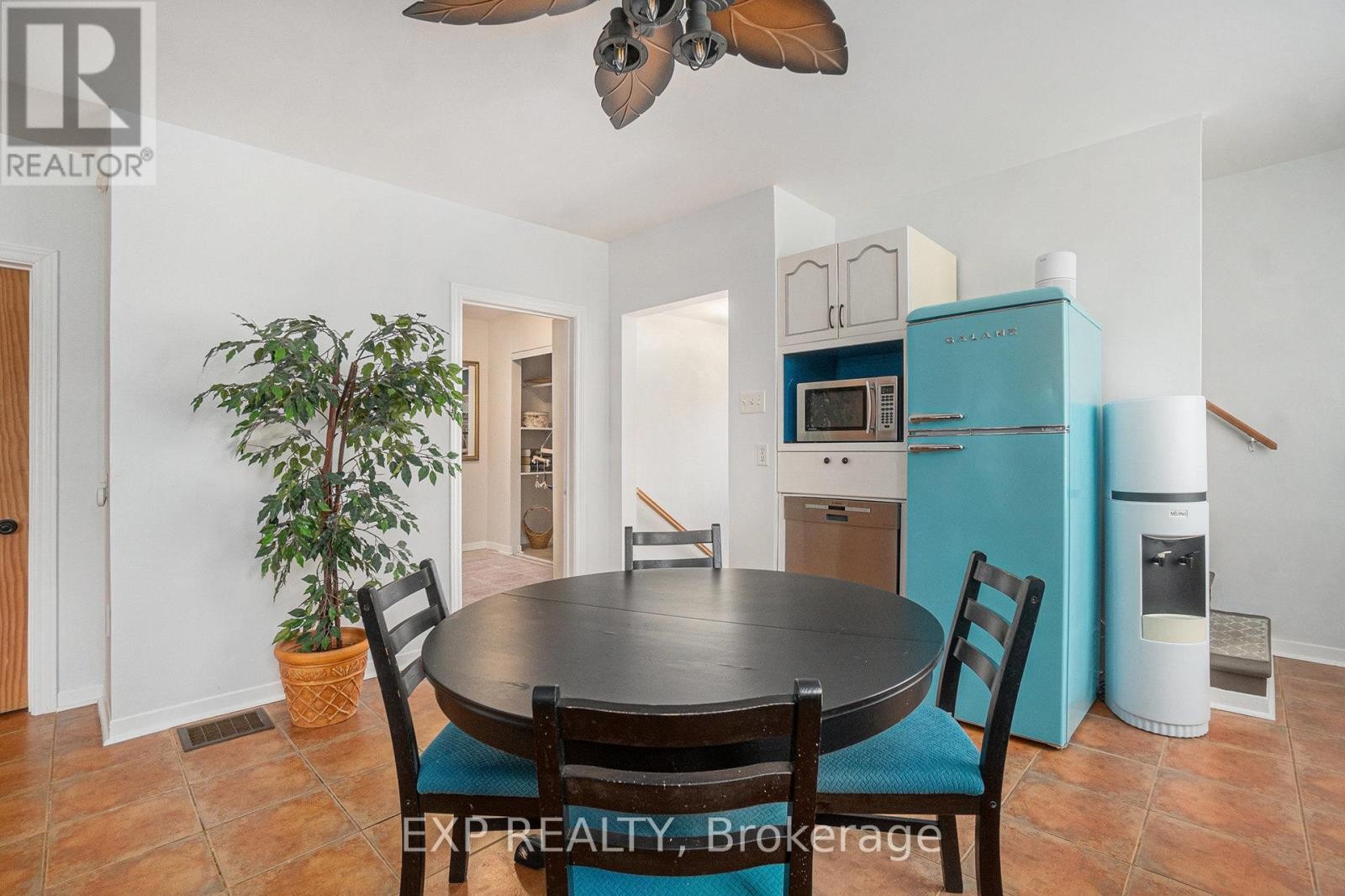 












659 MONTCALM STREET

,
Casselman,




Ontario
K0A1M0

