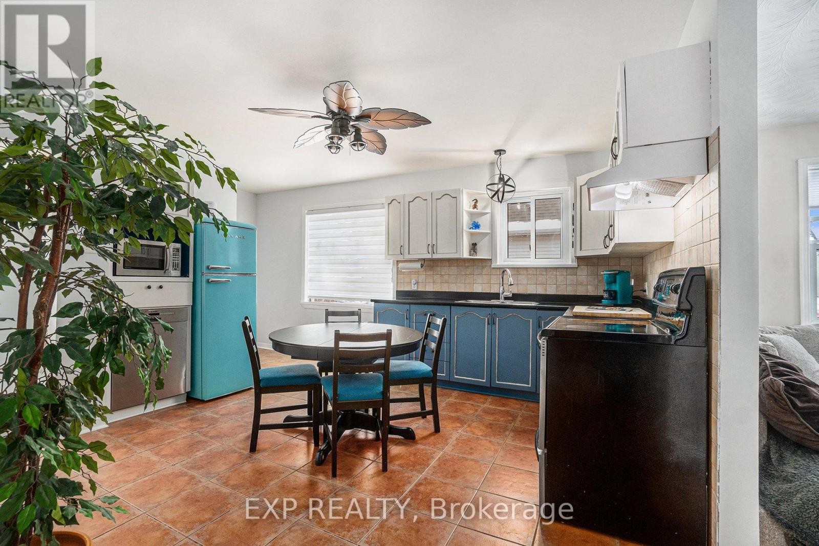 












659 MONTCALM STREET

,
Casselman,




Ontario
K0A1M0

