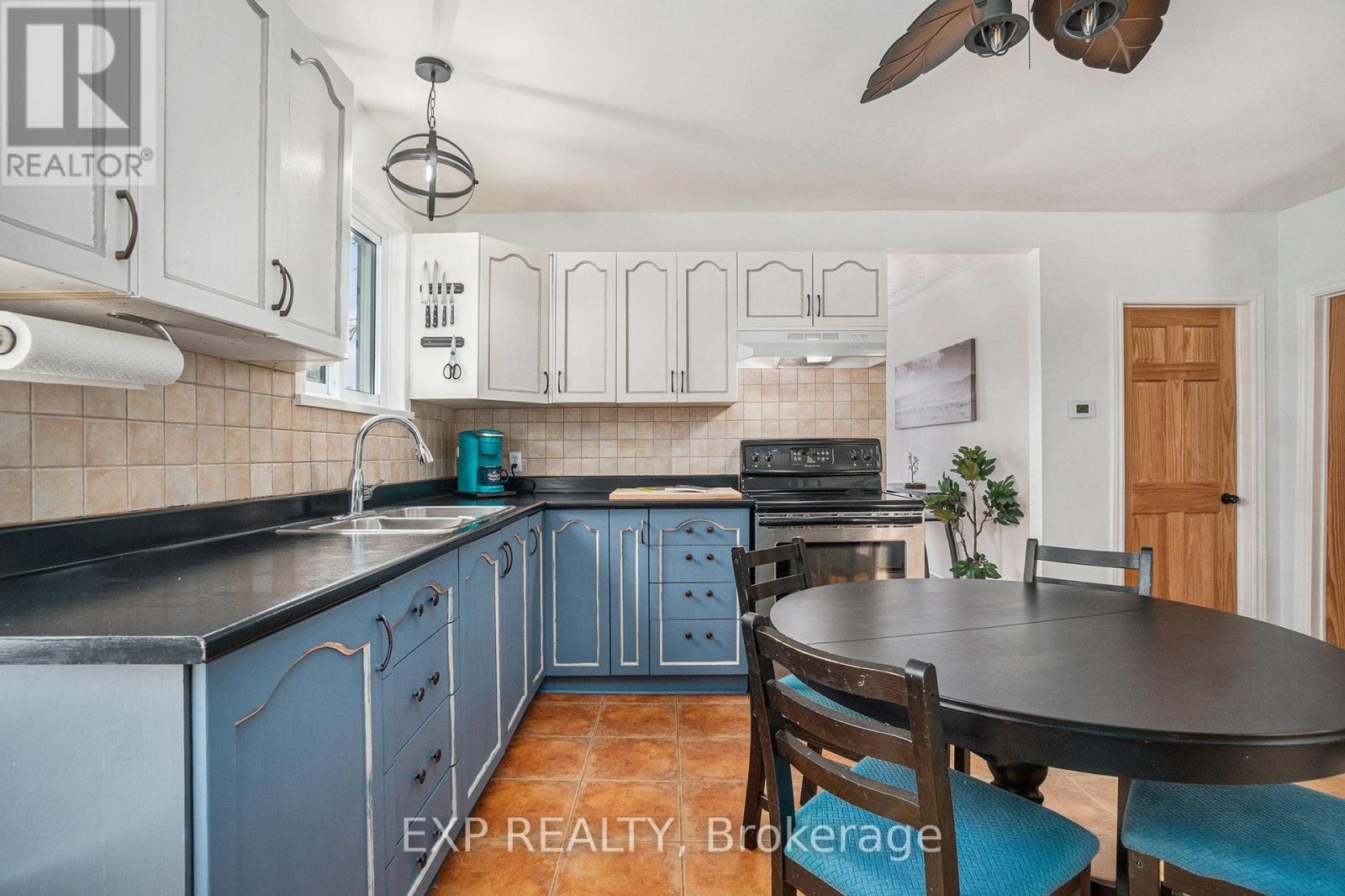 












659 MONTCALM STREET

,
Casselman,




Ontario
K0A1M0

