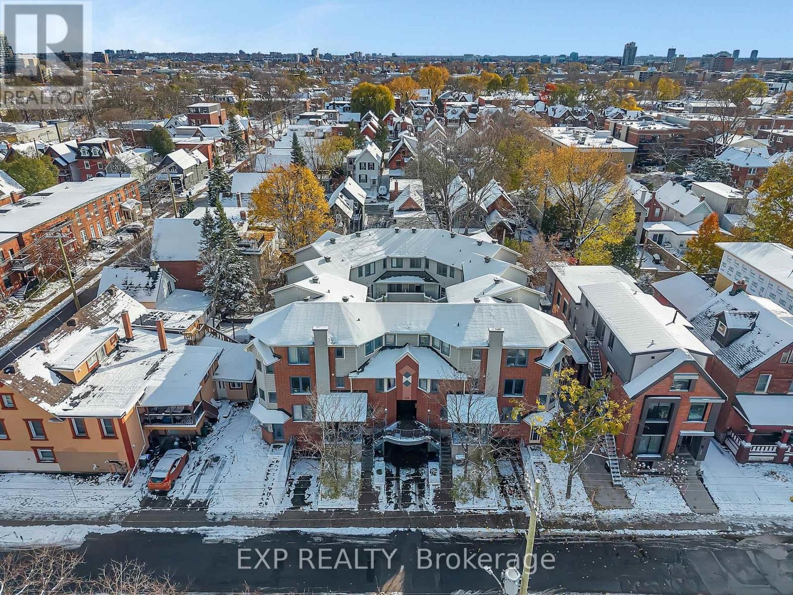 












2 - 518 LISGAR STREET

,
Ottawa,




Ontario
K1R5H5

