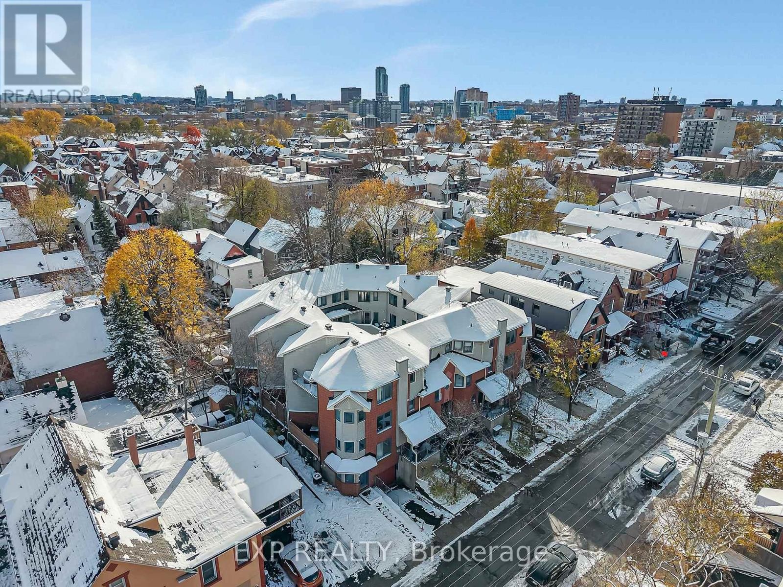 












2 - 518 LISGAR STREET

,
Ottawa,




Ontario
K1R5H5

