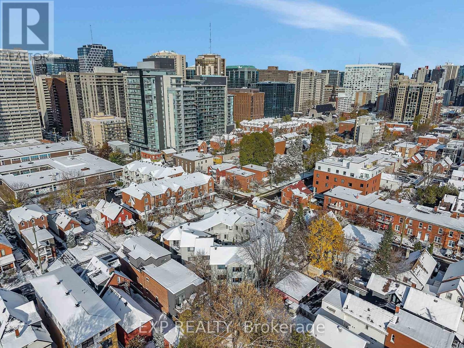 












2 - 518 LISGAR STREET

,
Ottawa,




Ontario
K1R5H5

