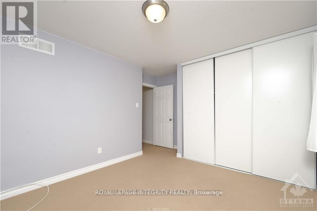 












432 TEMISKAMING CRESCENT

,
Ottawa,




Ontario
K2J0V5

