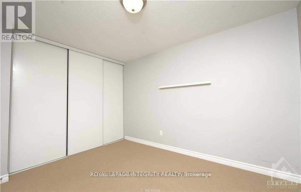 












432 TEMISKAMING CRESCENT

,
Ottawa,




Ontario
K2J0V5

