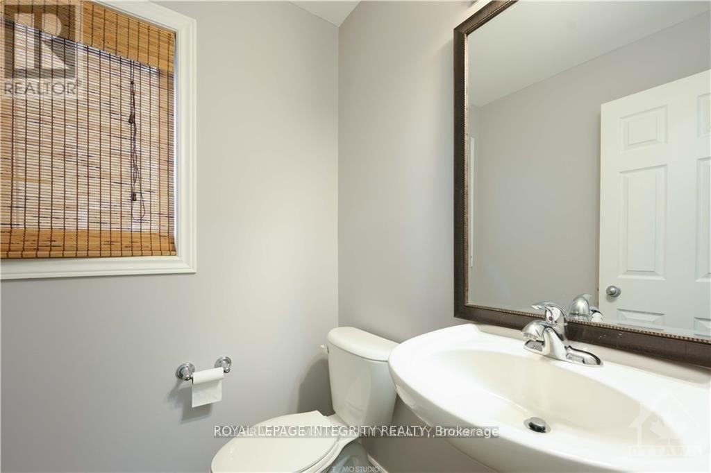 












432 TEMISKAMING CRESCENT

,
Ottawa,




Ontario
K2J0V5

