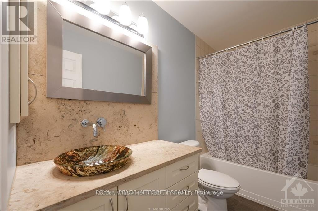 












432 TEMISKAMING CRESCENT

,
Ottawa,




Ontario
K2J0V5

