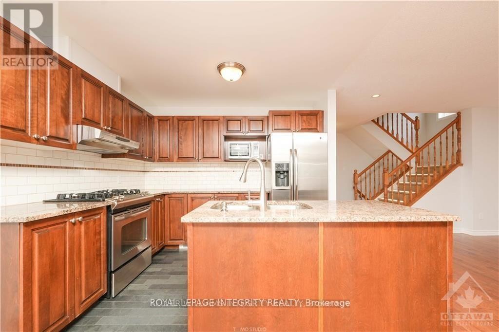 












432 TEMISKAMING CRESCENT

,
Ottawa,




Ontario
K2J0V5

