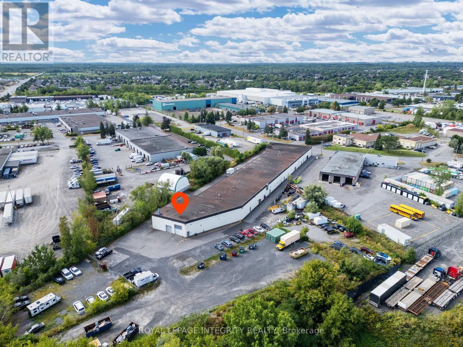 












16 - 3205 SWANSEA CRESCENT

,
Ottawa,




Ontario
K1G3W5

