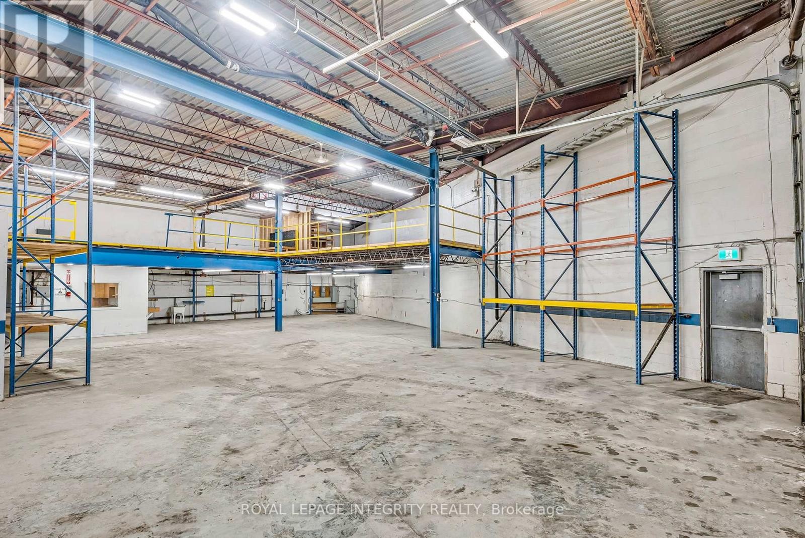 












16 - 3205 SWANSEA CRESCENT

,
Ottawa,




Ontario
K1G3W5

