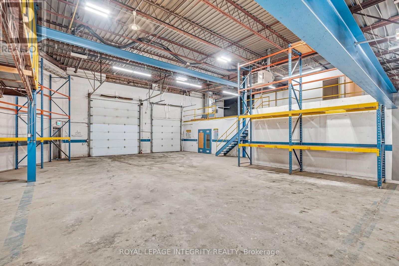 












16 - 3205 SWANSEA CRESCENT

,
Ottawa,




Ontario
K1G3W5

