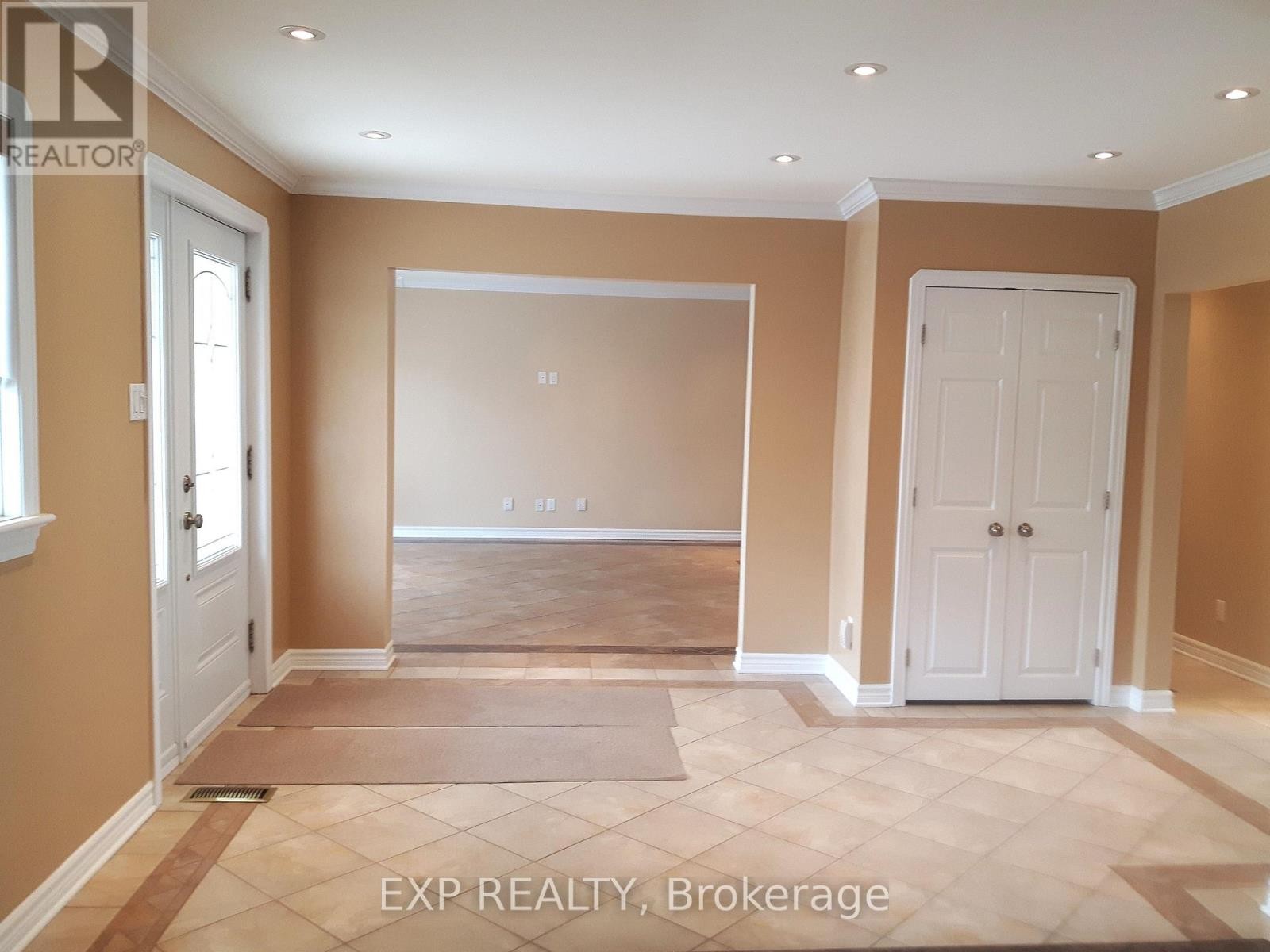 












88 CRAIG STREET

,
Russell,




Ontario
K4R1A6

