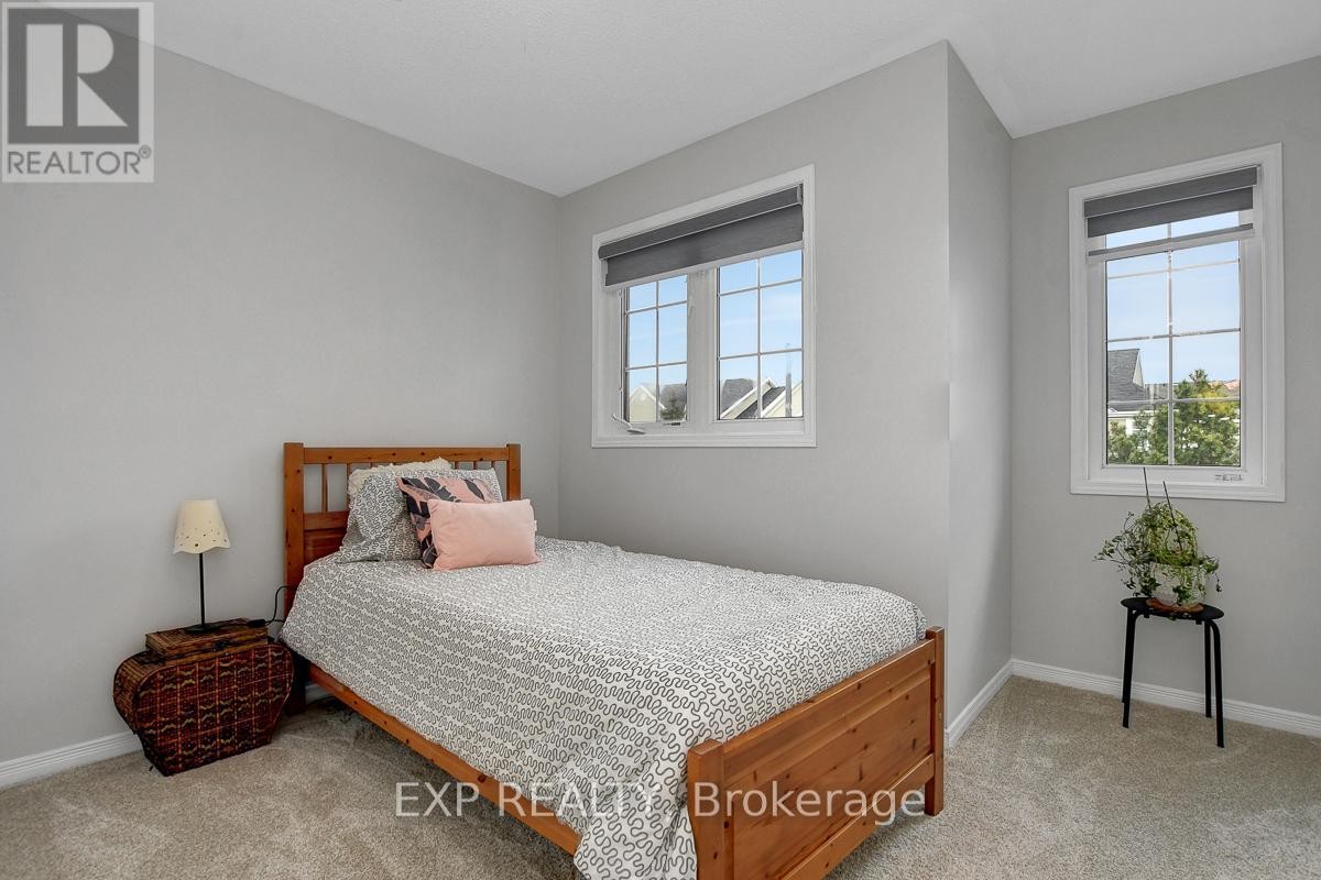 












228 HIDDEN MEADOW AVENUE

,
Ottawa,




Ontario
K1T0C2

