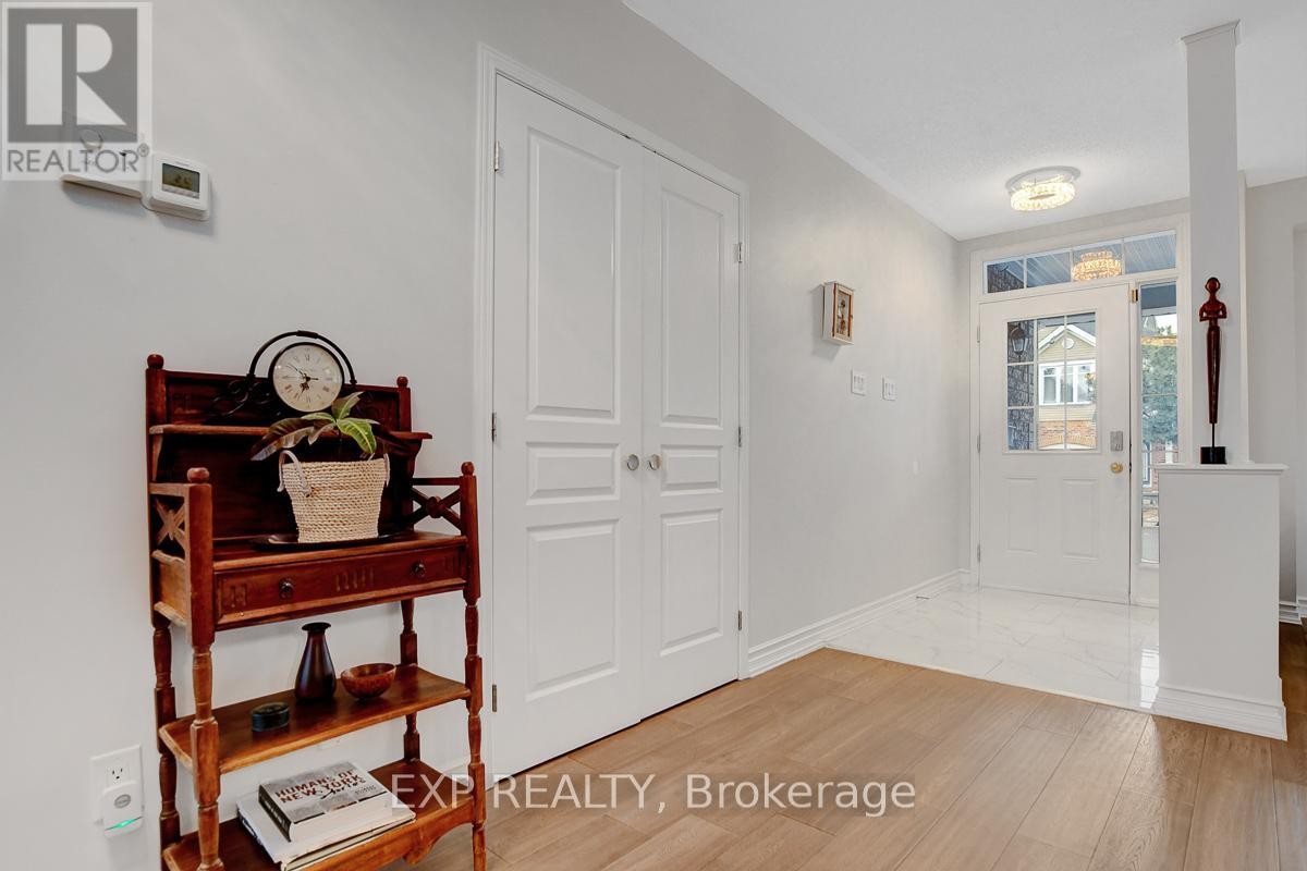 












228 HIDDEN MEADOW AVENUE

,
Ottawa,




Ontario
K1T0C2

